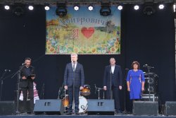 З ДНЕМ НАРОДЖЕННЯ, ВЕЛИКІ ДМИТРОВИЧІ!