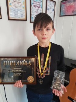 МИСТЕЦЬКІ ЗДОБУТКИ УЧНІВ КОЗИНСЬКОЇ ШКОЛИ МИСТЕЦТВ
